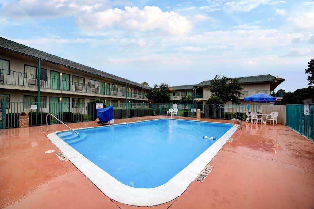 Red Roof Inn Alexandria, La Exterior photo